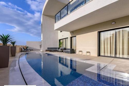 Eilat Villa | Top-Class Luxury Villa Bsamim with Full Sea View Heated Pool !