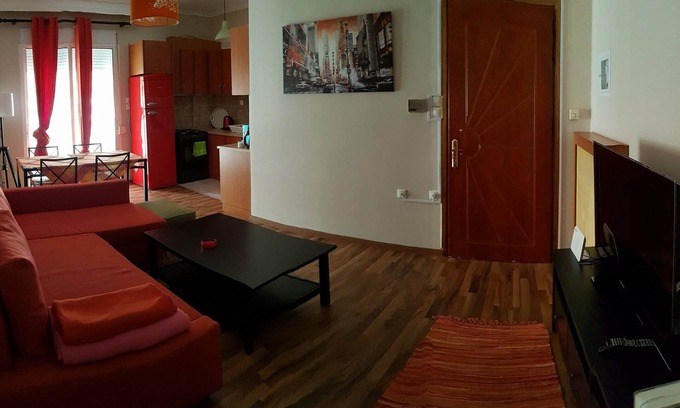 Komotini Apartment | top floor apartment .In one of the most famous street of Komotini leoforos Iroon