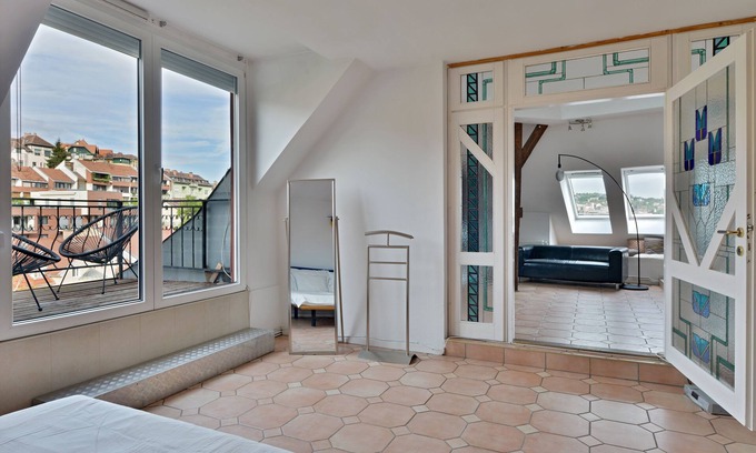 Vizivaros Apartment | Top floor apartment in Buda, Scenic views and cosy apartment