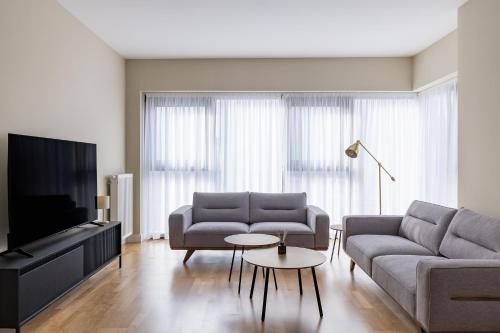 Centar Apartment | Top Floor Presidential Suite with Free Private Parking in the Center of Skopje