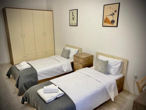 Stara Zagora Apartment | Top Location Apartment with 2Bath for 6 Guests
