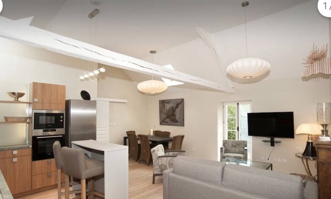 Fussy Cottage | top-of-the-range air-conditioned gite with jacuzzi