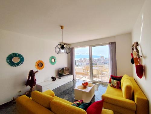 Qender Apartment | Topaz Perfekt Apartament 100 m to Bulevard