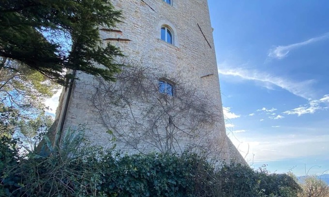 Loreto House | Torre Fortunata, Splendidly Restored Medieval Tower Near Todi in Umbria
