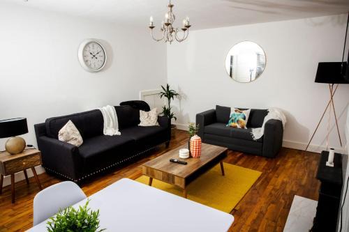 Alloa House | Tower Square House