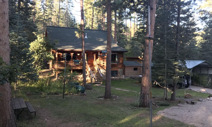 Beulah Cabin | Towering Pines Cabin