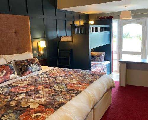 Glenbeigh Hotel | Towers Hotel Glenbeigh