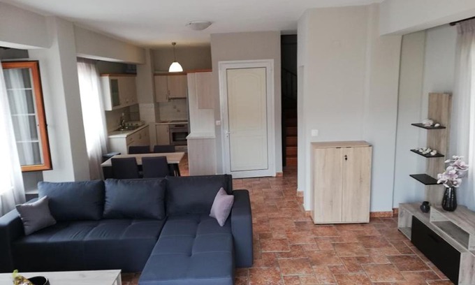 Palaia Epidavros Apartment | TOWN SQUERE