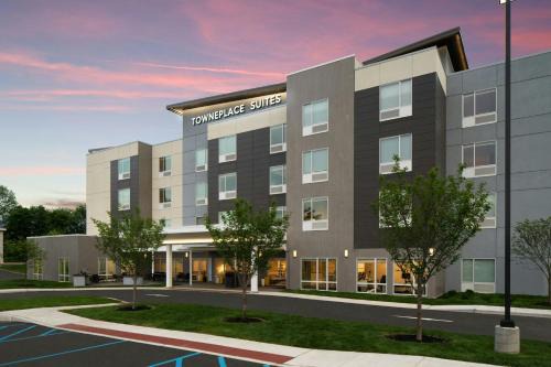 East Texas Hotel | TownePlace Suites by Marriott Allentown West