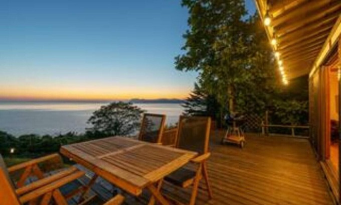 Toyako Apartment | Toya Cliff House Modern Kominka (Japanese style house) with spectacular ocean.
