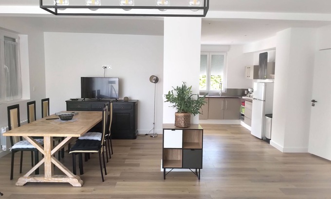Bretteville-sur-Odon Apartment | Très Spacieux F3 Avec Terrasse et Jardin