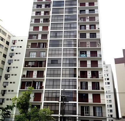 Matriz Apartment | Três Quartos, Gigante e confortável Prox Hard Rock by UROOMS
