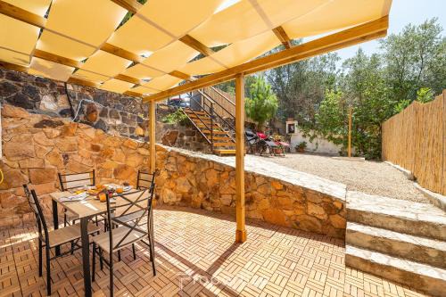 Poggio dei Pini Apartment | Tra I Verdi Pini by Propertize