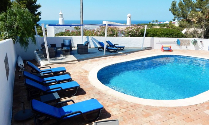 Vale de Centianes House | Traditional 4 Bedroom Detached Villa with Private Pool and Beautiful Sea Views