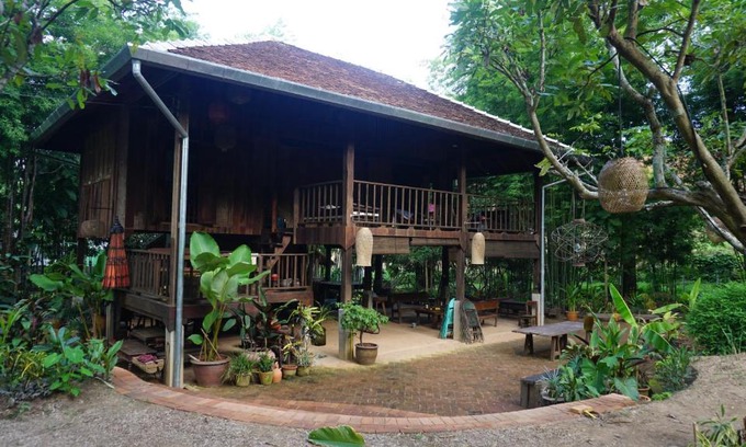 Chiang Dao House | Traditional Lanna house near hot spring