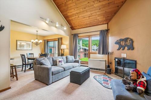 Central Vermont- Killington House | Trail Creek 12