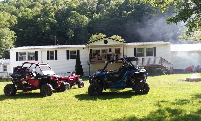 Northfork House | Trail Side Inn 4 bed 2 bath with trail access to 4 Hatfield-McCOY trails system