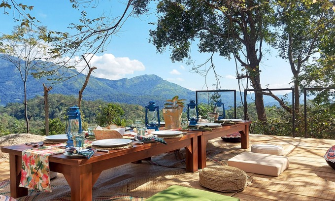 Wellawaya Villa | "Tranquil 2-BR villa in Ella,Sri Lanka, 4 acres, breathtaking vistas."