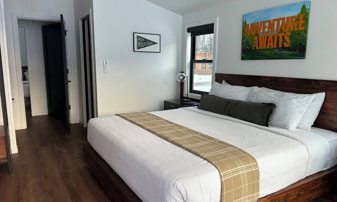 Iron Mountain Hotel | Tranquil Cabin Perfect for Adventurous Outdoor Escapes Near Local Attractions