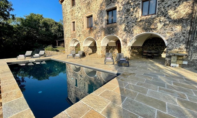 Olot Villa | Tranquil countryside property, with private swimming pool and terrace with views