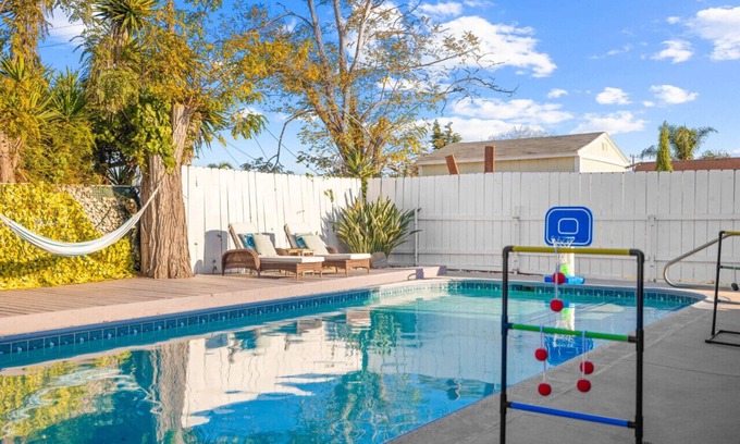 North Clairemont House | Tranquil Escape Pool Hot Tub Game Room