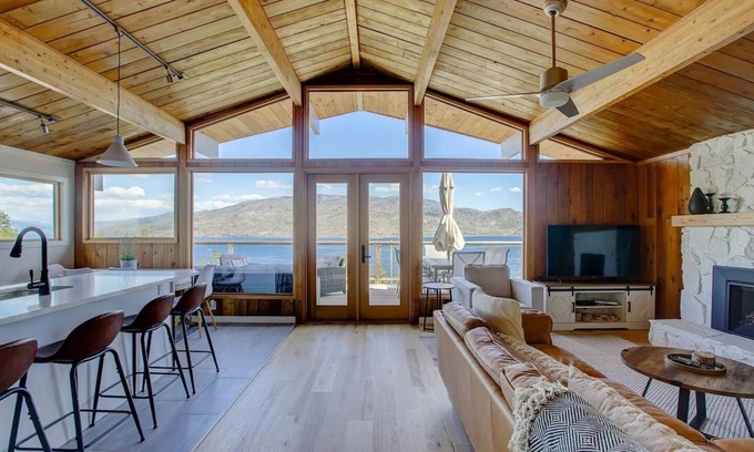 Central Okanagan House | Tranquil lake view retreat in the Okanagan. Hot tub and Pet-Friendly!