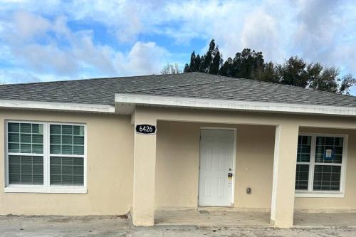Pine Castle Apartment | Tranquile Vacation Home near Universal studio