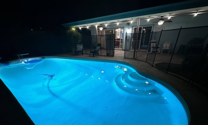 Tucson House | Tranquility by the pool at "Tuscany in Tucson".