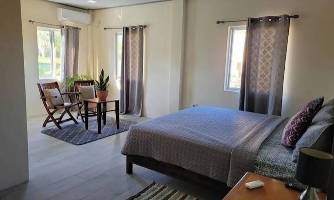 La Fargue Apartment | Tranquility Suites- Feels like home