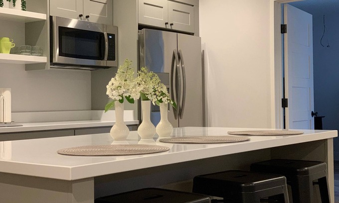 West of Town Apartment | Tranquilty