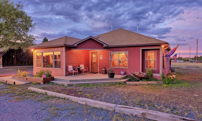 Williams Bed & Breakfast | Trapper's Rendezvous