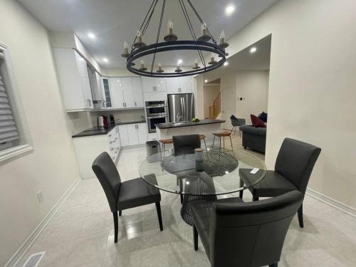 County of Brant House | Treasure in Brant - 4 Bedroom Detached House