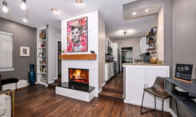 Tremont House | Treasure in Tremont! Sleeps 12!