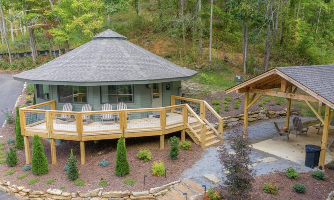 Canton House | Tree House 2 at Springdale: Golf and Pool Access!