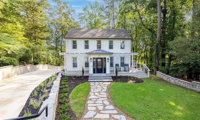 Clemson House | Treetop Haven Clemson