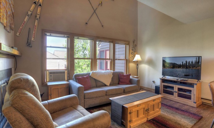 Durango Condo | Treetop Overlook | Pool & HotTub - By FLC, Town, Trails&Golf - Ferringway#33