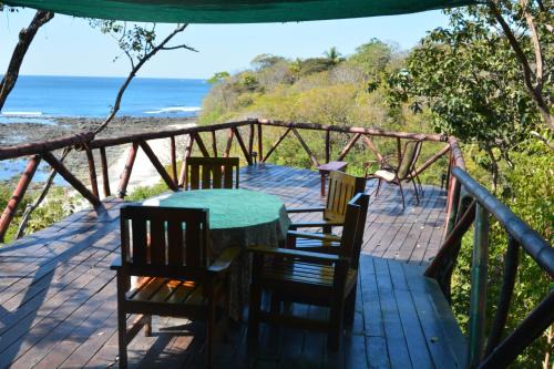 San Juanillo Bed & Breakfast | TreeTops Inn