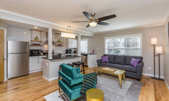 Winston - Salem Apartment | Trendy 1 BR w/KING Bed in Central Location