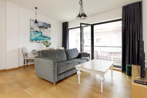 Kesklinn Apartment | Trendy Rotermann Quarter Studio