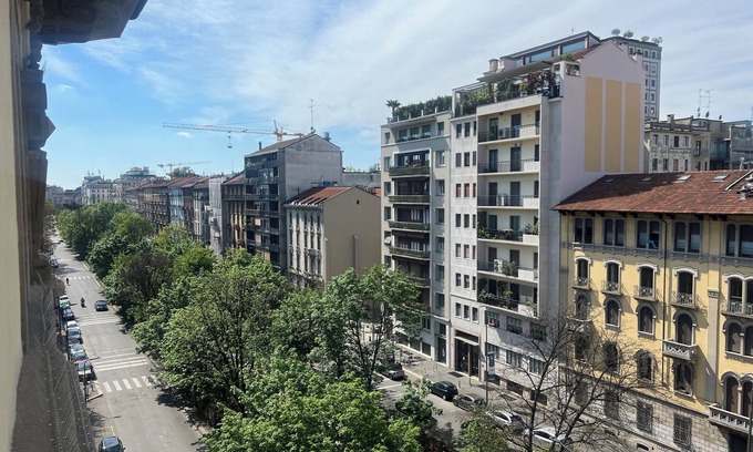 Tricolore House | TRICOLORE SUITE