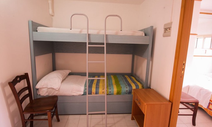 Montincello Apartment | Trilocale 4 beds in Vieste with pool and parking a few meters from the sea