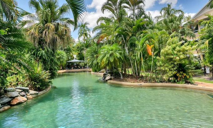 White Rock Apartment | Trinity Links Resort