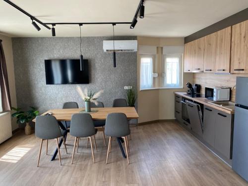 Kiskunmajsa Apartment | Trio Relax Apartmanok
