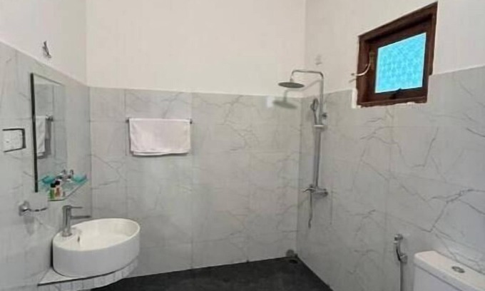 Ella Hotel | Triple Room at Shiimmer Ella