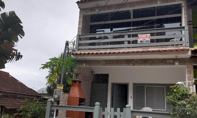 Sahy House | Triplex Praia Brava