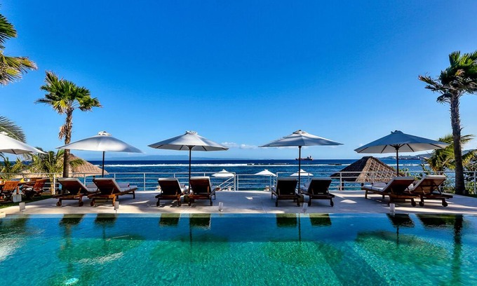 Candi Dasa Villa | Tropical Contemporary-Styled 4BR Ocean View Villa, Candidasa! W/Swim Pool!
