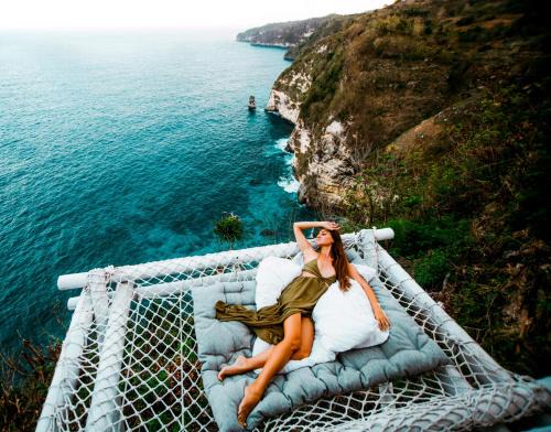 Penida Island Villa | Tropical Glamping Nusa Penida Diamond Beach - Cliff Side Edge