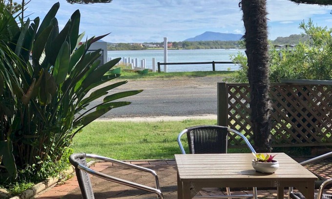 Manning Point Resort | Tropical paradise surrounded by glistening waters is just waiting for you