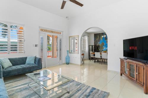 Rio Grande Villa | Tropical Paradise in Rincon