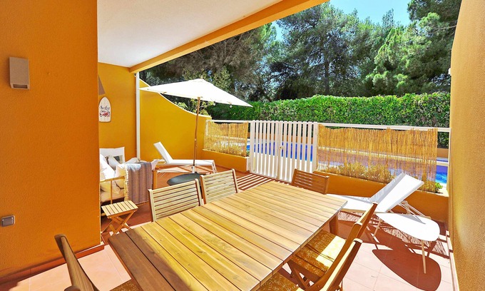 Cascais Apartment | Tropical Pool View Cascais - Checkinhome